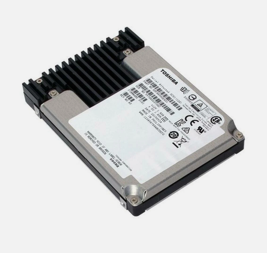 Diğer TOSHIBA 1.6TB 12G SAS SSD 2.5 PX05SVB160